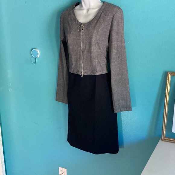 NEW! MC Planet Womens Size S Gray Cropped Jacket Full Zip Front 36" Bust NWT - Picture 9 of 15